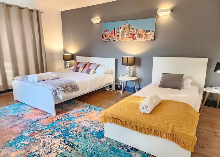 Paradigm Villa, Oxford,5 Bedroom, 4 Free Parking Spaces